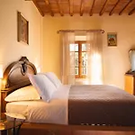 Rocca D'orcia And Otel *