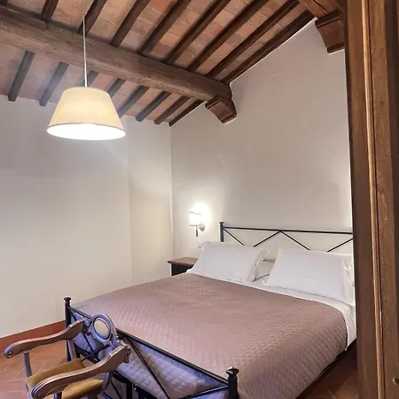 Rocca D'orcia And Hotel